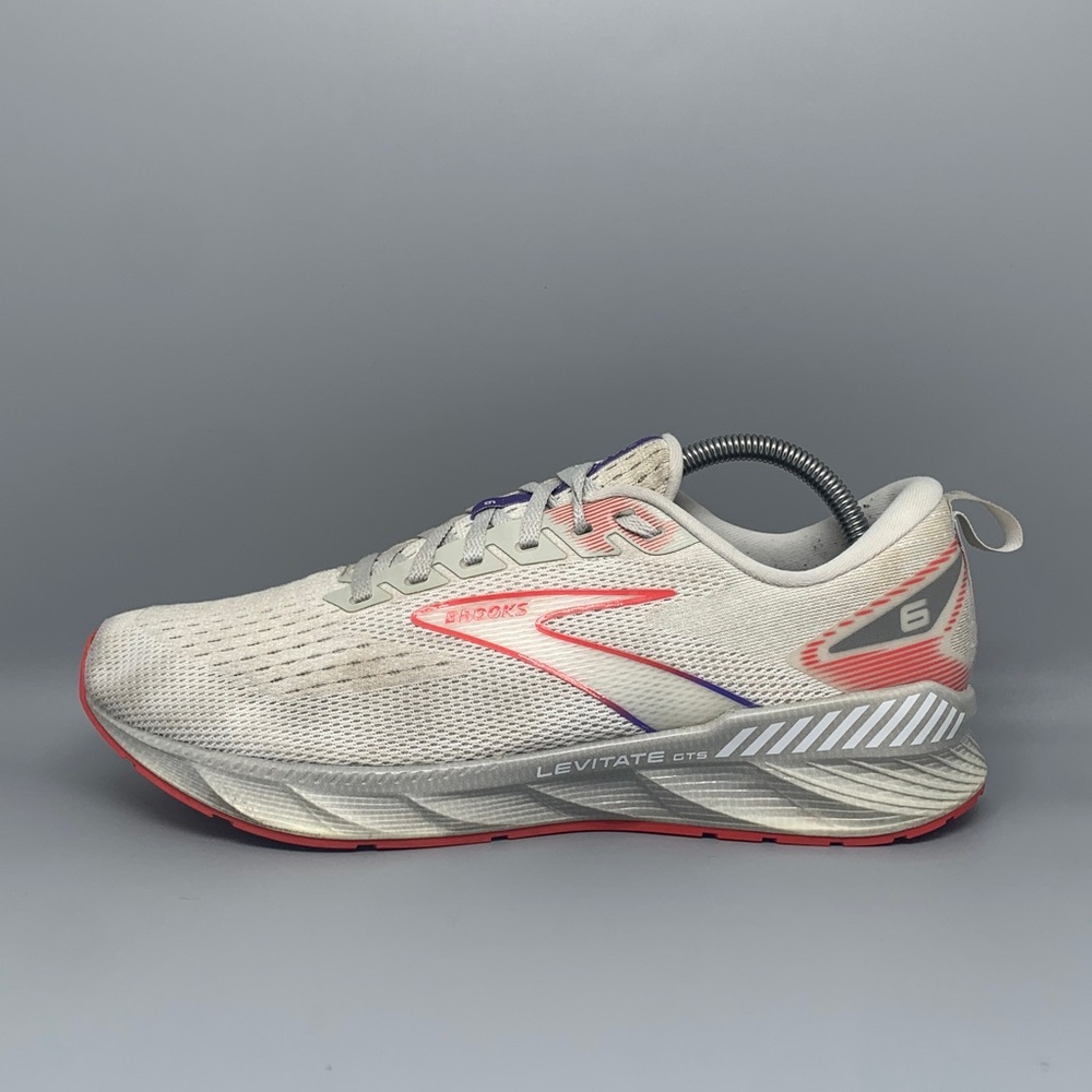 Brooks Levitate 5 White Red Grey Running Shoes 1103961D407 Men’s Sz 10 - Picture 8 of 10